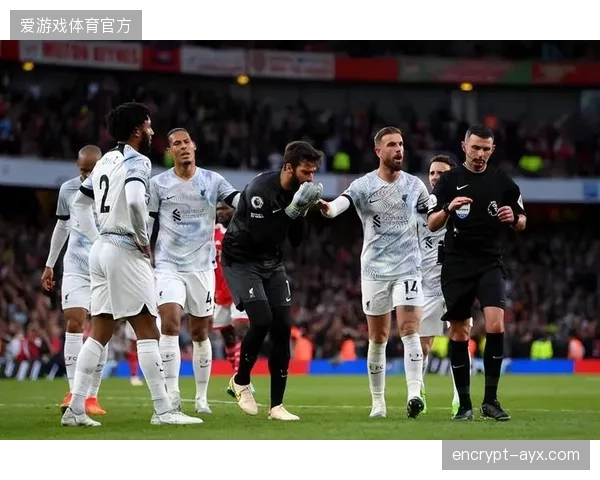 约旦队战术灵活多变，边翼卫在攻防两端的表现是战术变化的关键。
